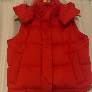 Lululemon Wunder Puff Vest
Size 4